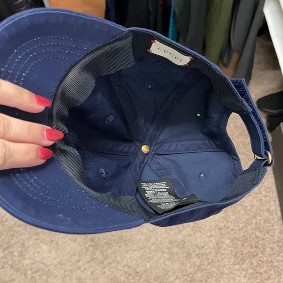 NEW GUCCI HAT - Picture 3 of 3